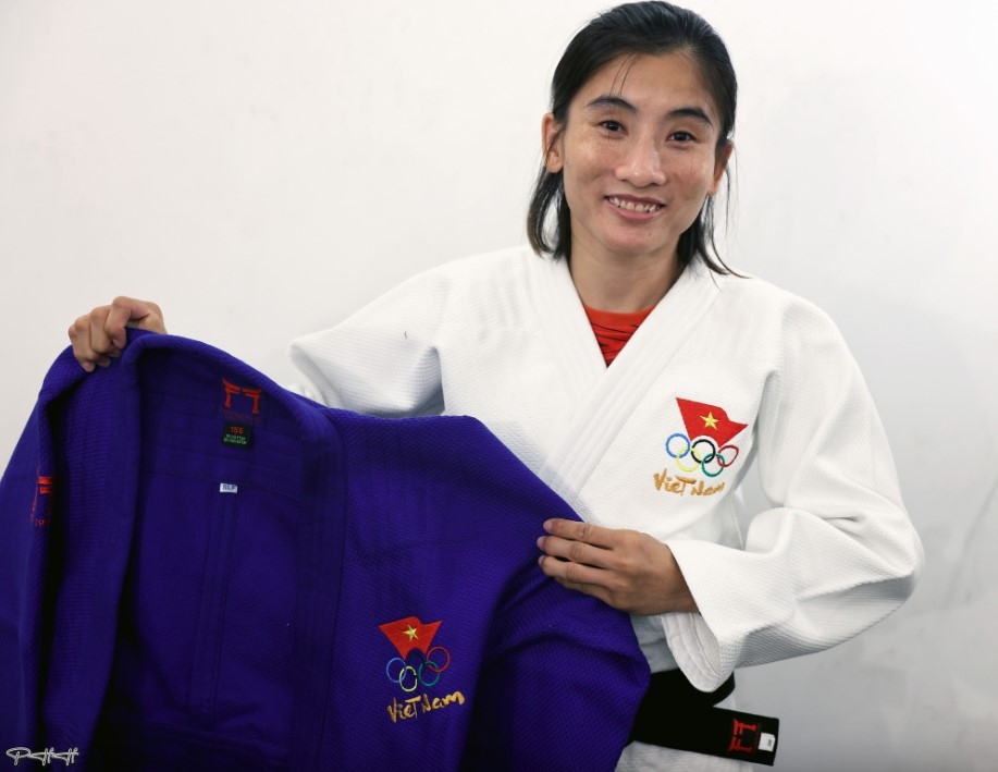 Hoang Thi Tinh will compete in the 2025 World Senior Judo Championships in Hungary. (Photo: tuoitre.vn)