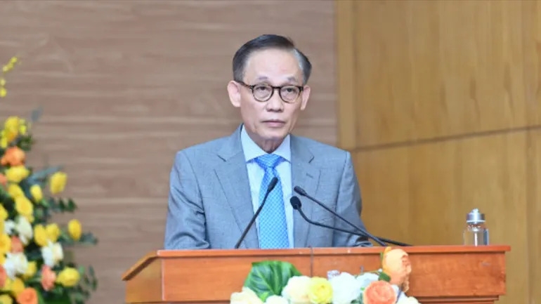 Ông Lê Hoài Trung, Bí thư Trung ương Đảng, Chánh Văn phòng Trung ương Đảng, Phó Bí thư Thường trực Đảng ủy các các cơ quan Đảng Trung ương phát biểu chỉ đạo tại đại hội. (Ảnh: Đăng Khoa)