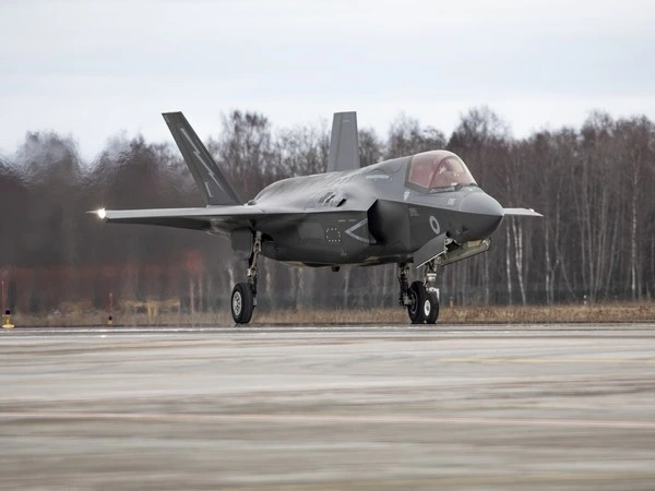 Máy bay chiến đấu F-35B của Quân đội Hoàng gia Anh. (Ảnh: X)