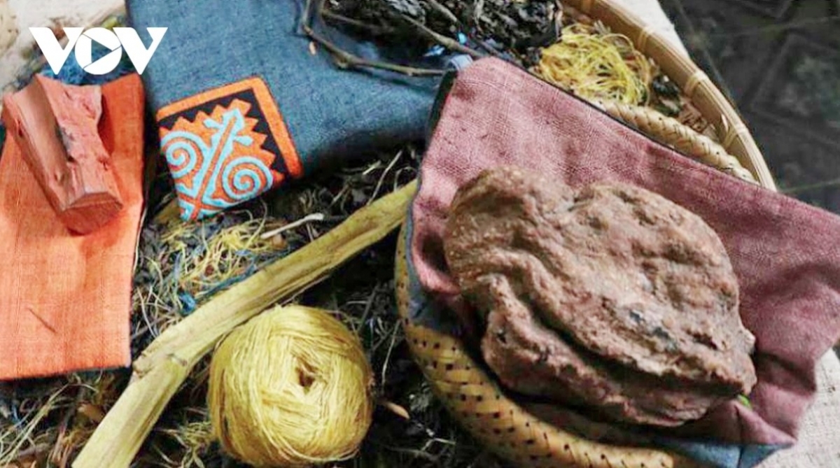 Producing linen from flax is a labour-intensive process, with every stage carried out entirely by hand.