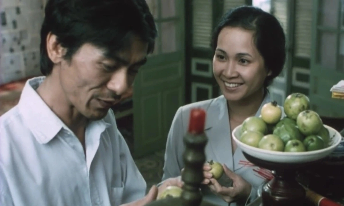 Cảnh trong phim "Mùa ổi"