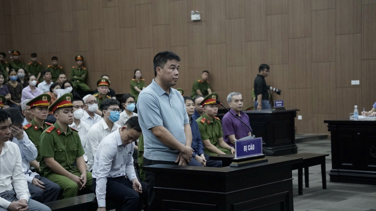 Hành vi sai phạm của Nguyễn Văn Hậu và các đồng phạm, đối tượng liên quan trong vụ án đã gây hậu quả thiệt hại đặc biệt nghiêm trọng cho Nhà nước, với tổng số tiền là hơn 1.168 tỷ đồng, trong đó hậu quả thiệt hại từ hành vi vi phạm quy định về kế toán là hơn 504 tỷ đồng, từ việc xác định lại giá đất là hơn 204 tỷ đồng và từ hành vi vi phạm quy định về đấu thầu là hơn 459 tỷ đồng.