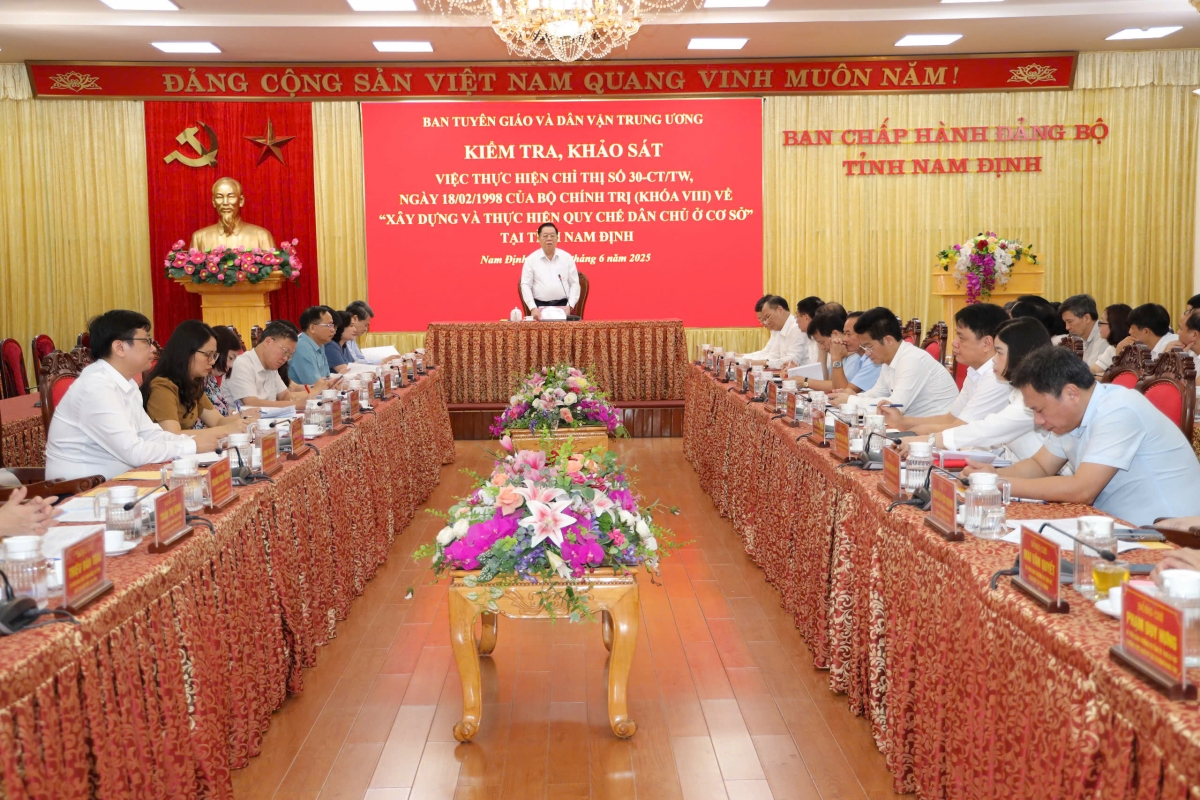 Quang cảnh hội nghị. Ảnh Văn Huỳnh
