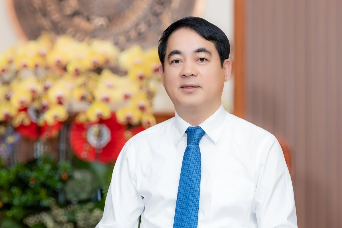 Ông Nghiêm Xuân Thành, Uỷ viên Trung ương Đảng, Bí thư Tỉnh ủy Khánh Hòa (mới).