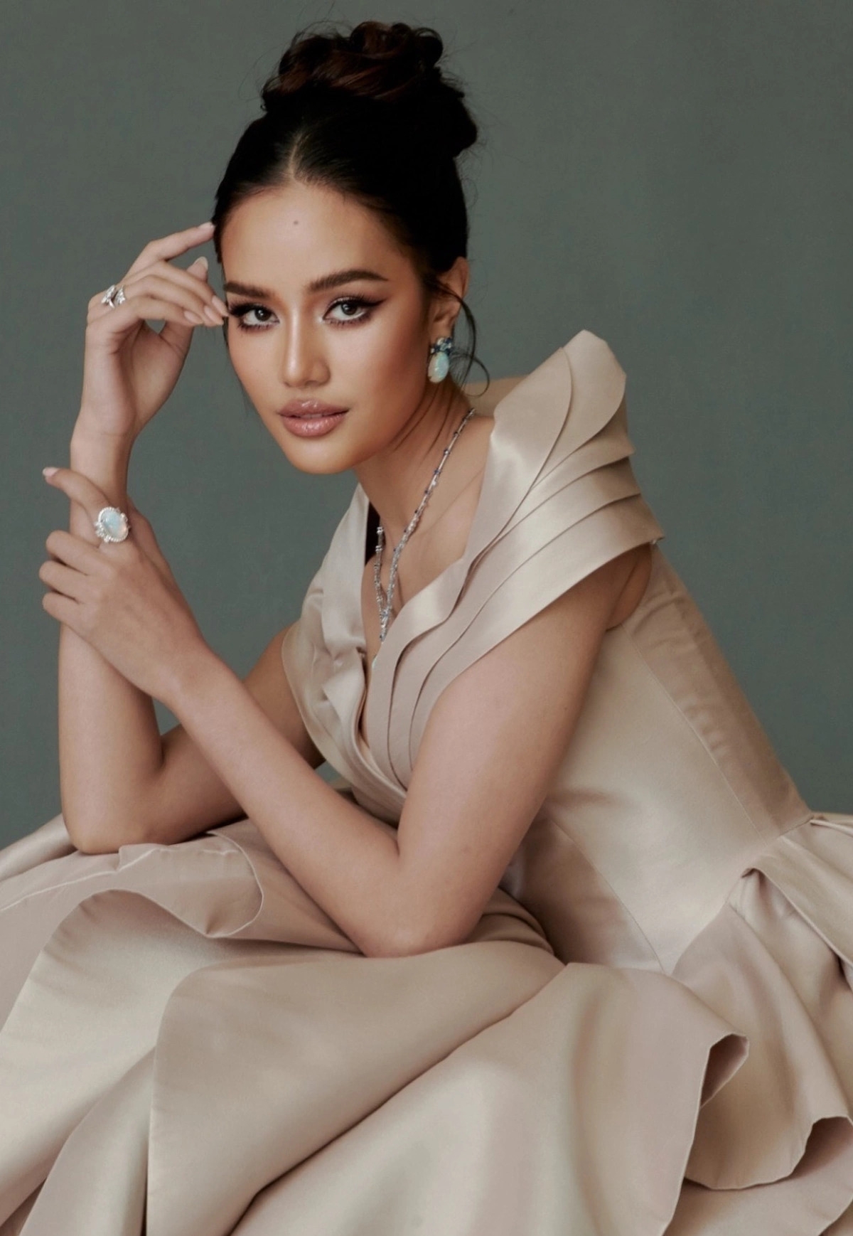 Chiến thắng của Opal tại Miss World 2025 không chỉ là thành quả cá nhân mà còn là cột mốc đáng nhớ đối với nhan sắc Thái Lan trên bản đồ sắc đẹp quốc tế.