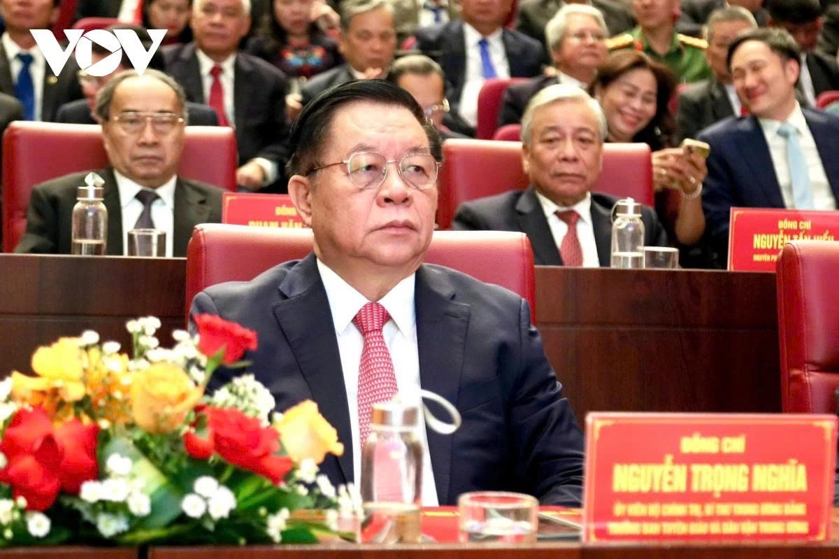 The ceremony in Gia Lai province is attended by Nguyen Trong Nghia, Politburo member, Secretary of the Party Central Committee, and Chairman of the Commission for Information and Education, and Mass Mobilisation.