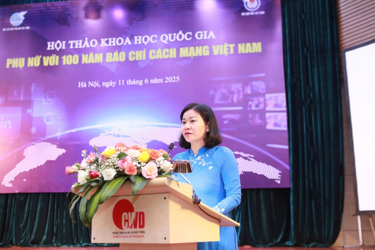 Chủ tịch Hội LHPN Việt Nam Nguyễn Thị Tuyến phát biểu khai mạc Hội thảo khoa học quốc gia "Phụ nữ với 100 năm Báo chí Cách mạng Việt Nam"