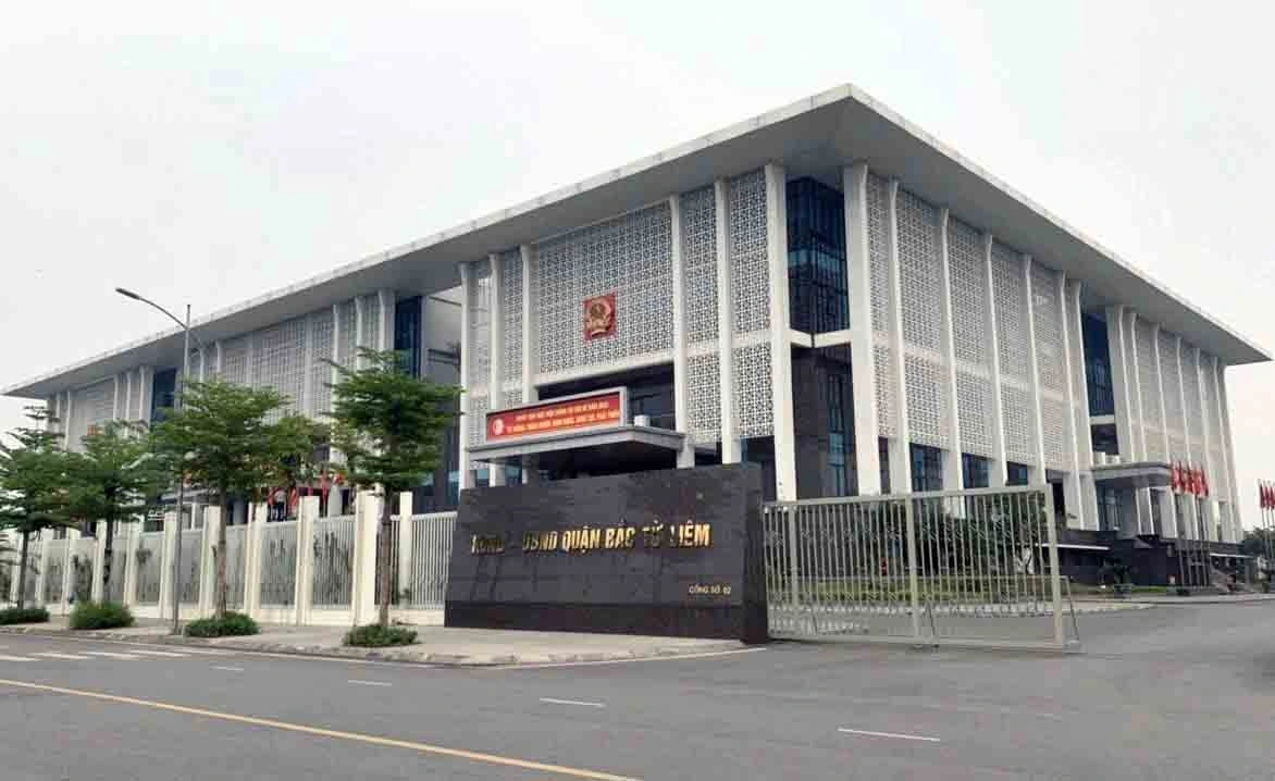 Trụ sở HĐND - UBND quận Bắc Từ Liêm tại số 12 Phúc Lý, phường Minh Khai (cũ) sẽ được sử dụng làm trụ sở Đảng ủy phường Tây Tựu (mới). Ảnh: SJK Land.