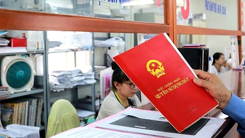 Từ 1/7, đơn vị nào sẽ cấp giấy chứng nhận quyền sử dụng đất? - Ảnh minh họa: KT