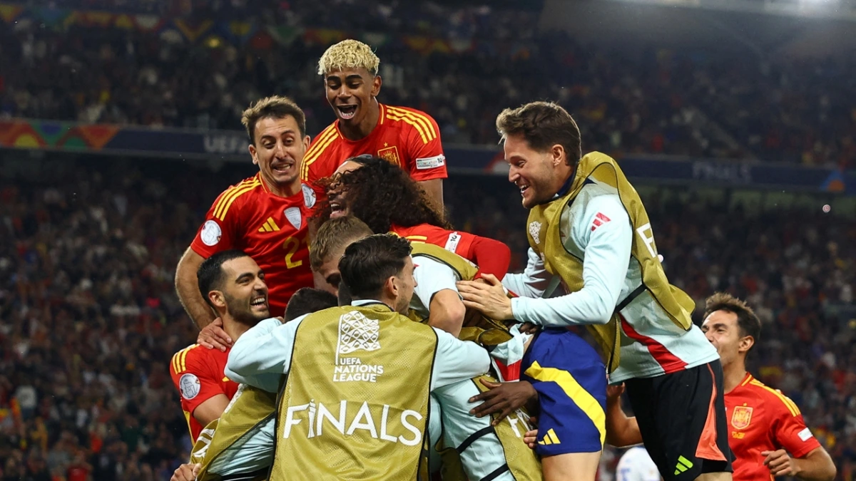 ĐT Tây Ban Nha vào chung kết UEFA Nations League (Ảnh: Reuters)