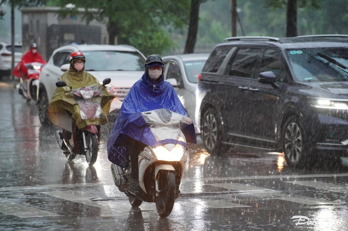 Bắc Bộ có mưa rào và dông vào chiều tối và đêm