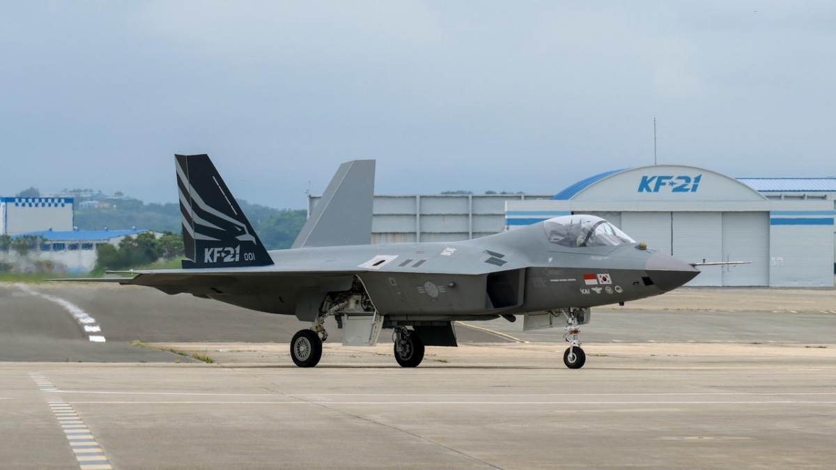 Tiêm kích KF-21 của Hàn Quốc cũng là mặt hàng xuất khẩu có kim ngạch lớn. Ảnh: KAI