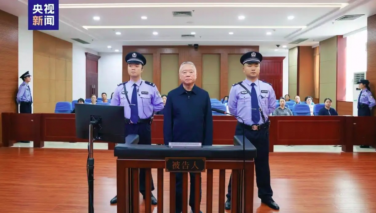 Ông Lưu Dược Tiến tại tòa. Ảnh: CCTV