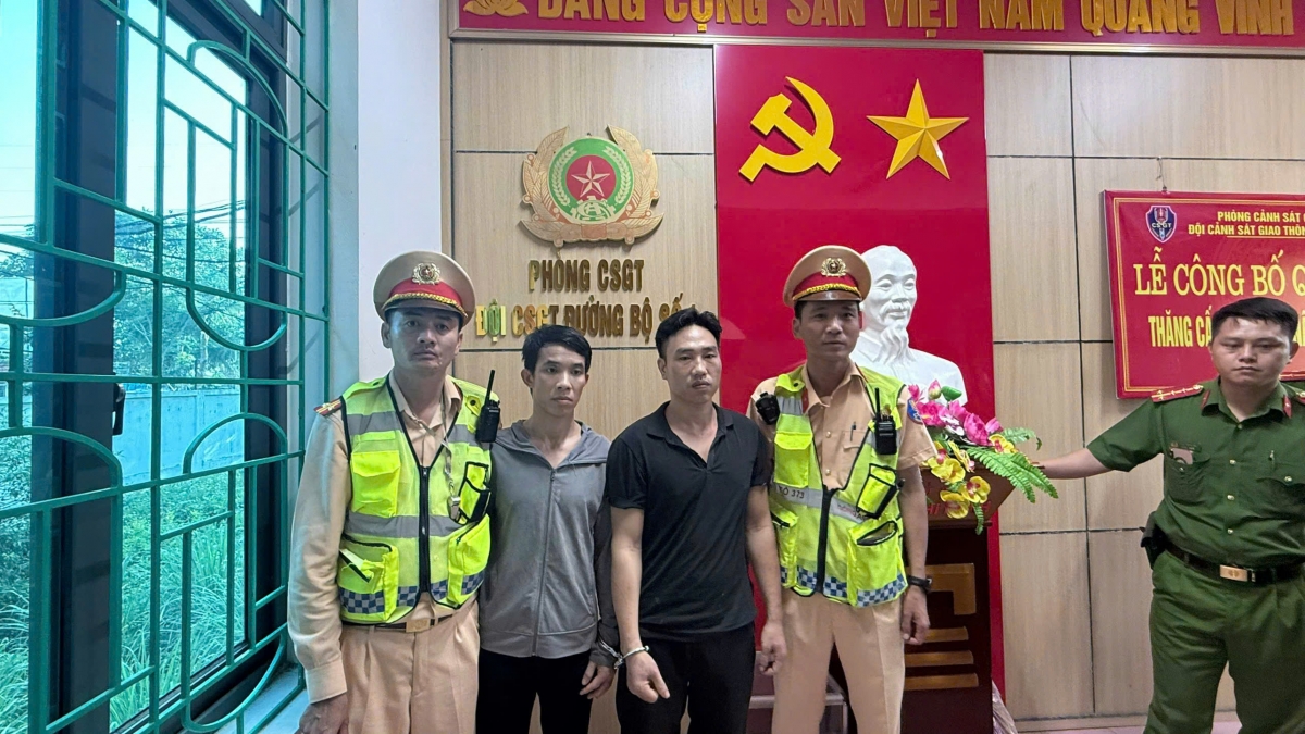 2 đối tượng trốn trại giam Trần Hoàng Khiêm và Bùi Văn Chúc bị lực lượng Công an Nghệ An bắt giữ