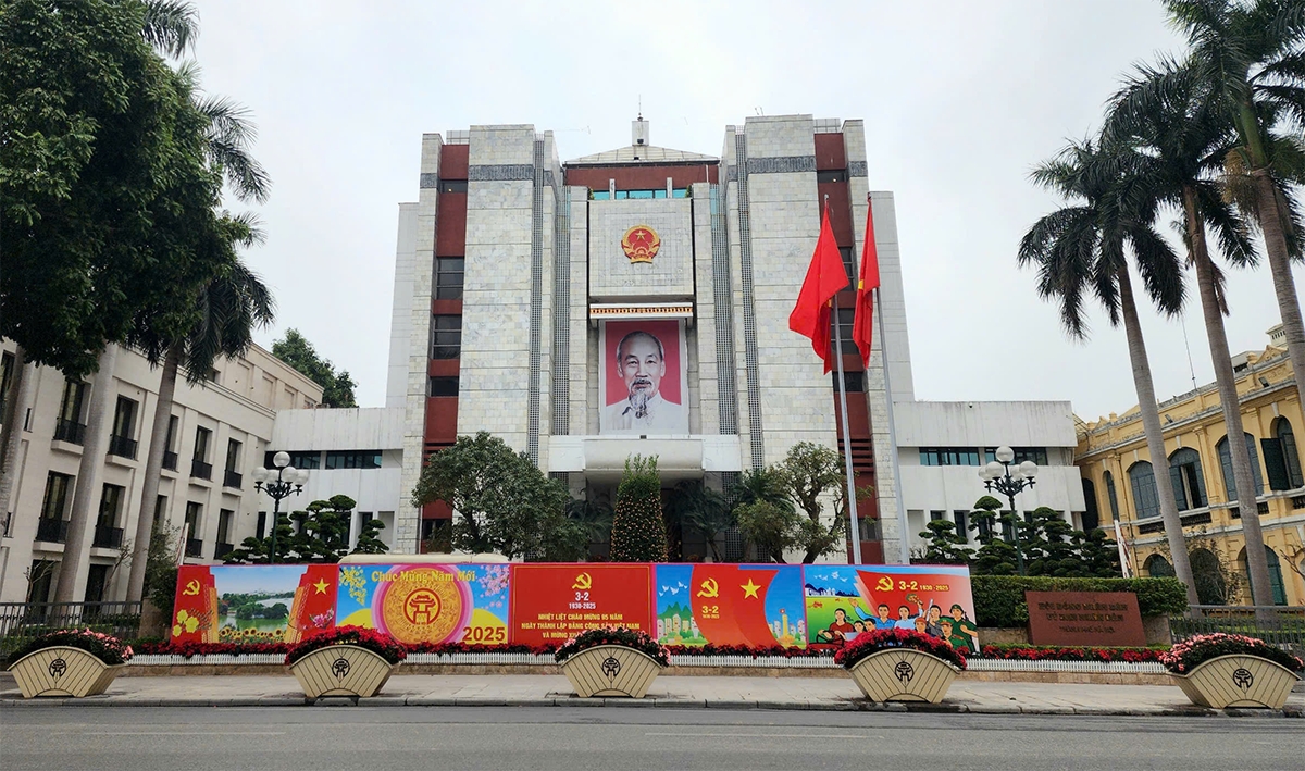 Hà Nội thành lập các tổ bàn giao và tổ tiếp nhận chức năng, nhiệm vụ, tổ chức bộ máy, biên chế, tài chính tài sản, cơ sở vật chất và nhiệm vụ chuyên môn