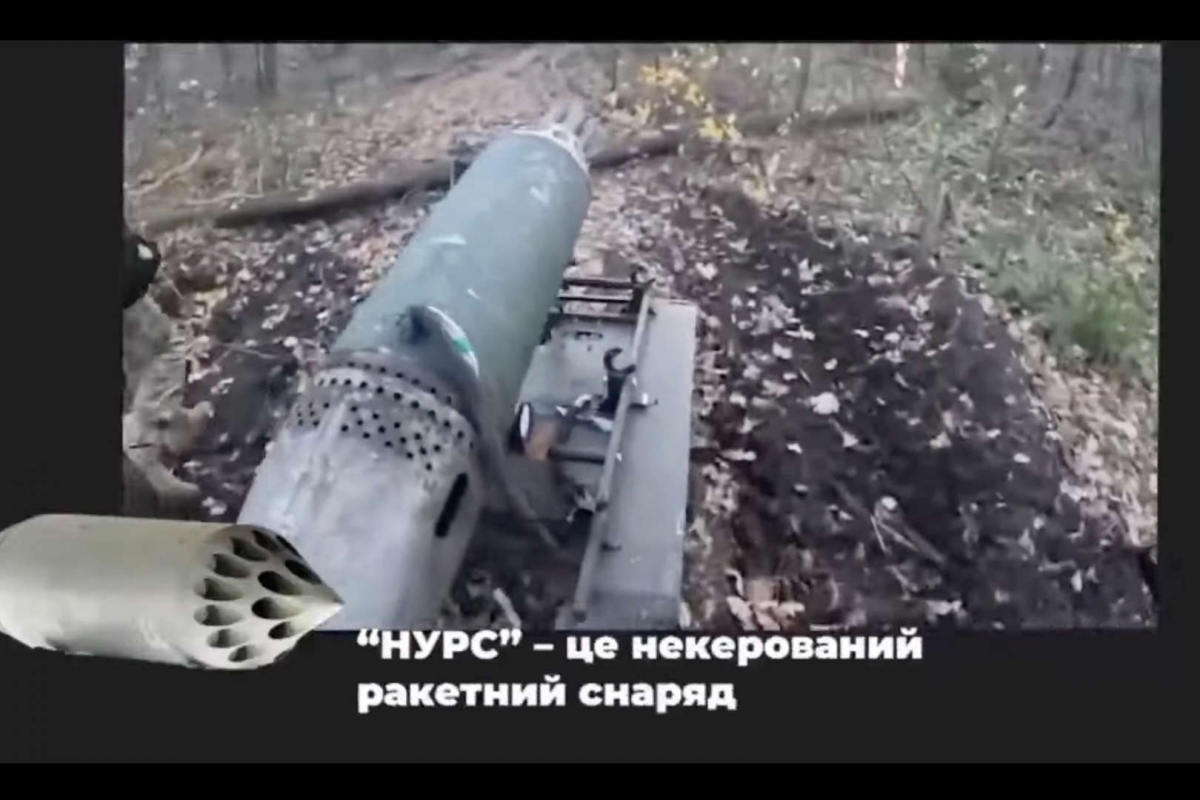 Theo một báo cáo từ trang tin quân sự Militarnyi của Ukraine, Lữ đoàn Cơ giới Độc lập số 93 của nước này đã gắn một bệ phóng tên lửa lên một thiết bị không người lái mặt đất.