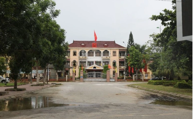 Trụ sở UBND huyện Quỳ Châu ( Nghệ An).
