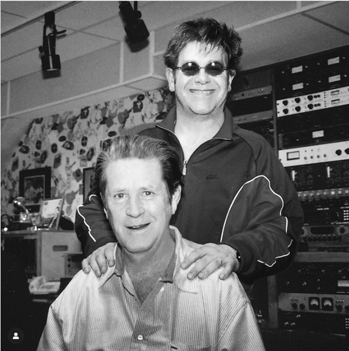Elton John nói, Brian Wilson là một thiên tài âm nhạc và là người cách mạng trong âm nhạc.