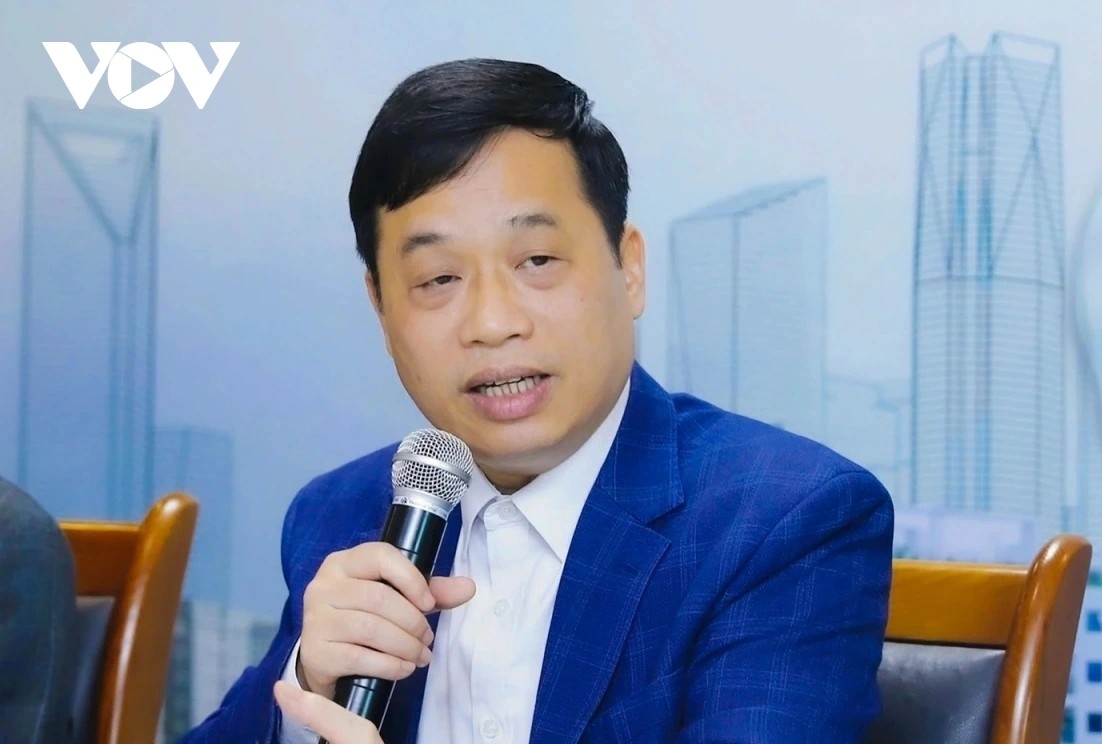 Ông Lê Văn Bình, Phó Cục trưởng Cục Quản lý đất đai