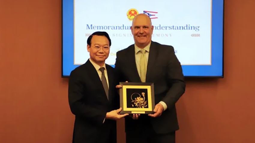 Việt Nam chi thêm 600 triệu USD mua nông sản Mỹ - Ảnh: Đoàn đàm phán