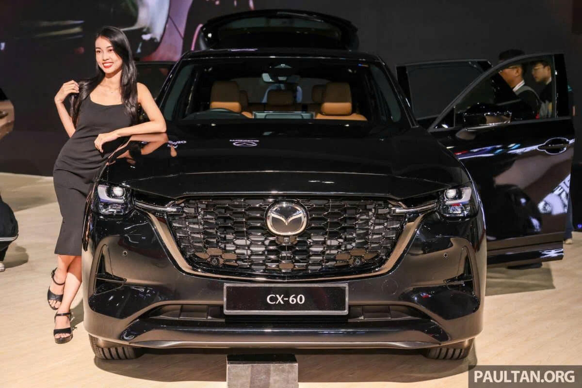 Hình ảnh Mazda CX-60 được trưng bày tại Triển lãm ô tô quốc tế Kuala Lumpur (KLIMS) năm 2024.