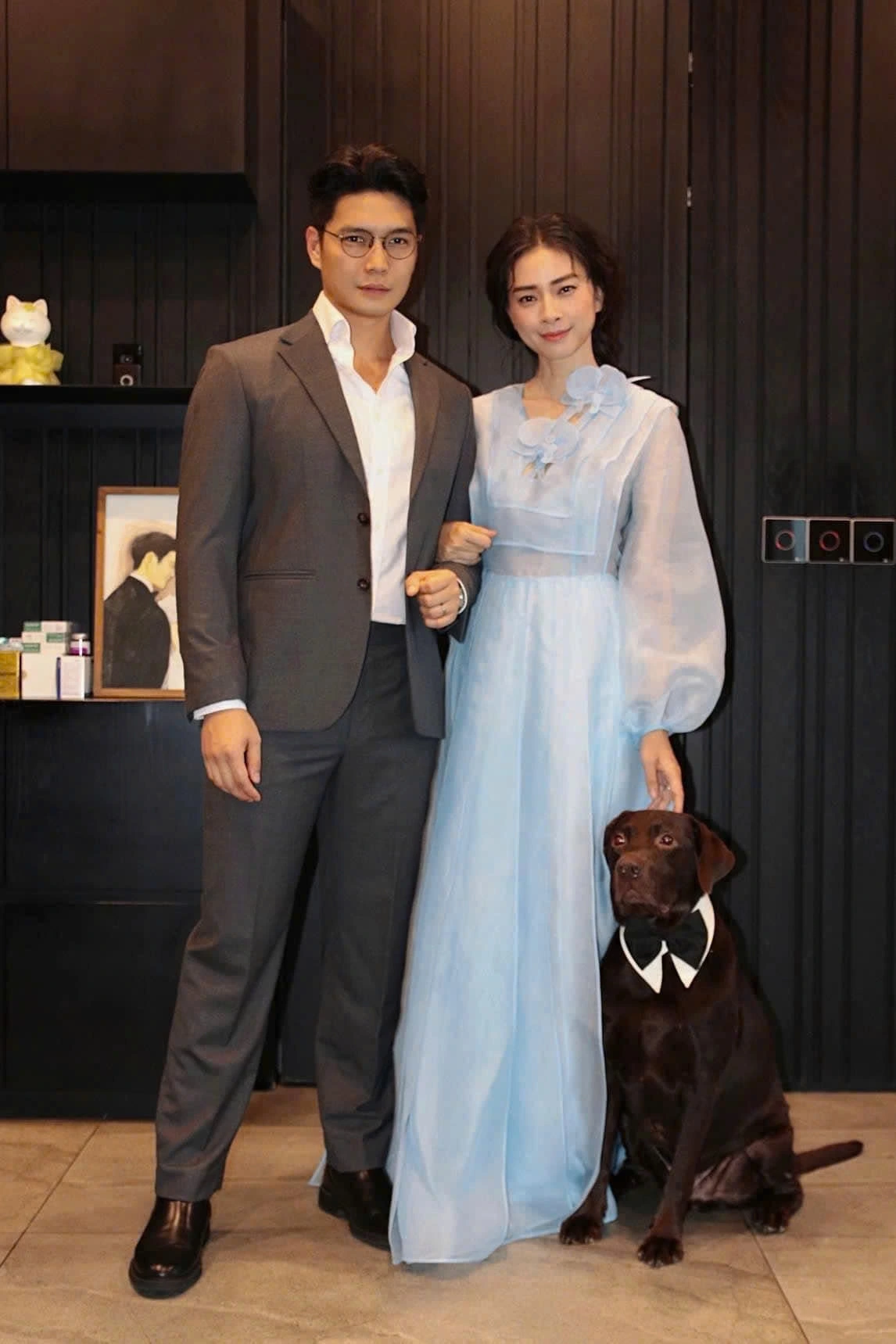 Ngô Thanh Vân đã và đang viết tiếp hành trình cuộc đời mình bằng một vai diễn hoàn toàn mới: làm mẹ. Và như cô nói “mọi thứ đã bắt đầu thay đổi, cơ thể mẹ, cuộc sống của mẹ, suy nghĩ của mẹ… nhưng mẹ hạnh phúc vì chúng ta sẽ cán đích an toàn và thành công”.