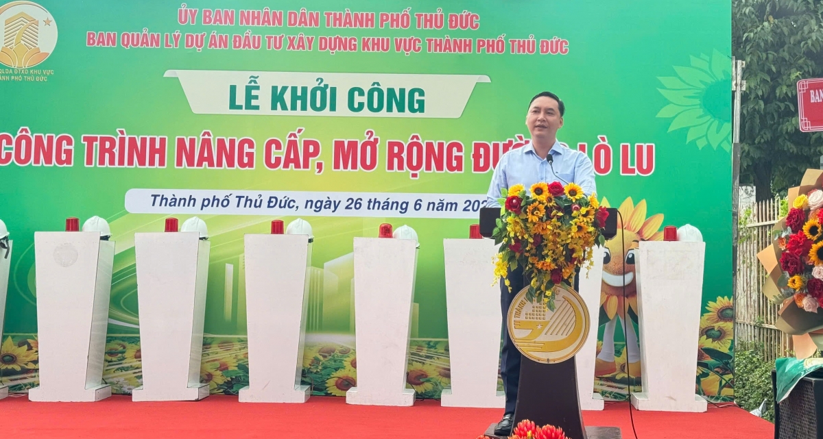 Ông Mai Hữu Quyết - Phó Chủ tịch UBND TP. Thủ Đức phát biểu tại lễ khởi công.
