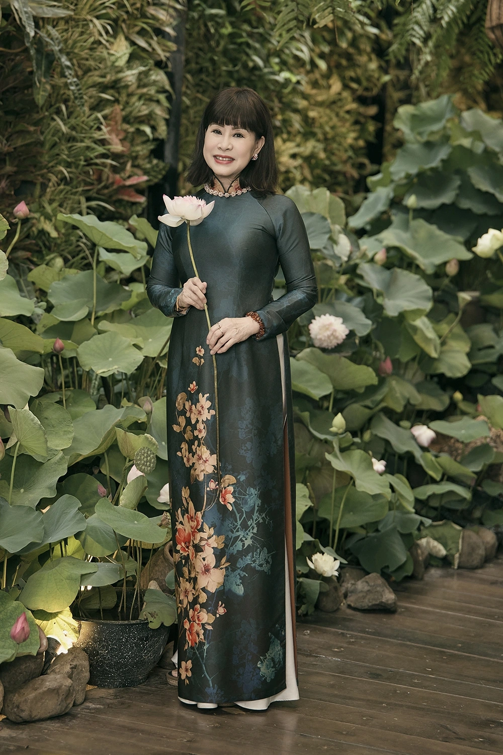 NSND Hồng Liên.