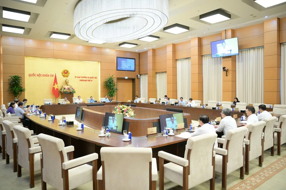 Quang cảnh phiên họp thứ 47 của Ủy ban Thường vụ Quốc hội
