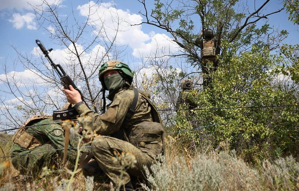 Nga tăng cường tấn công Ukraine trên tiền tuyến. Ảnh: TASS
