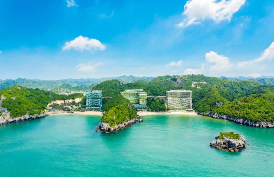 Quần đảo Cát Bà - Di sản thiên nhiên thế giới trong lòng Vịnh Bắc Bộ, thu hút đông đảo du khách trong nước &amp; quốc tế suốt 4 mùa