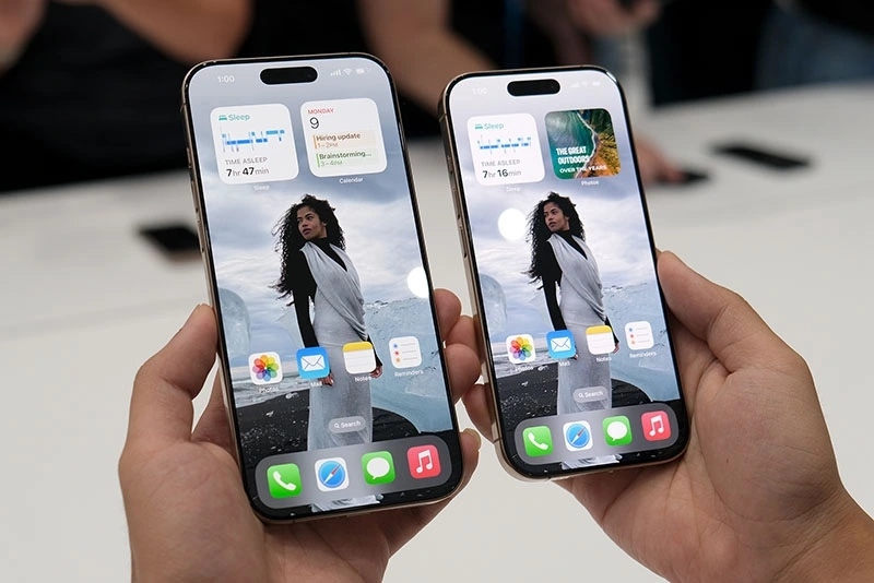 iPhone 16 Pro Max là một trong những sản phẩm được người dùng Việt quan tâm.