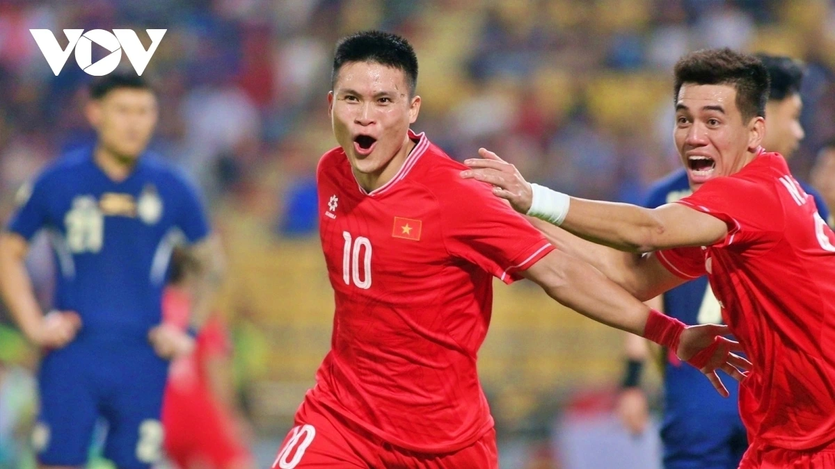 ĐT Việt Nam tụt 4 bậc trong bảng xếp hạng FIFA tháng 7/2025.