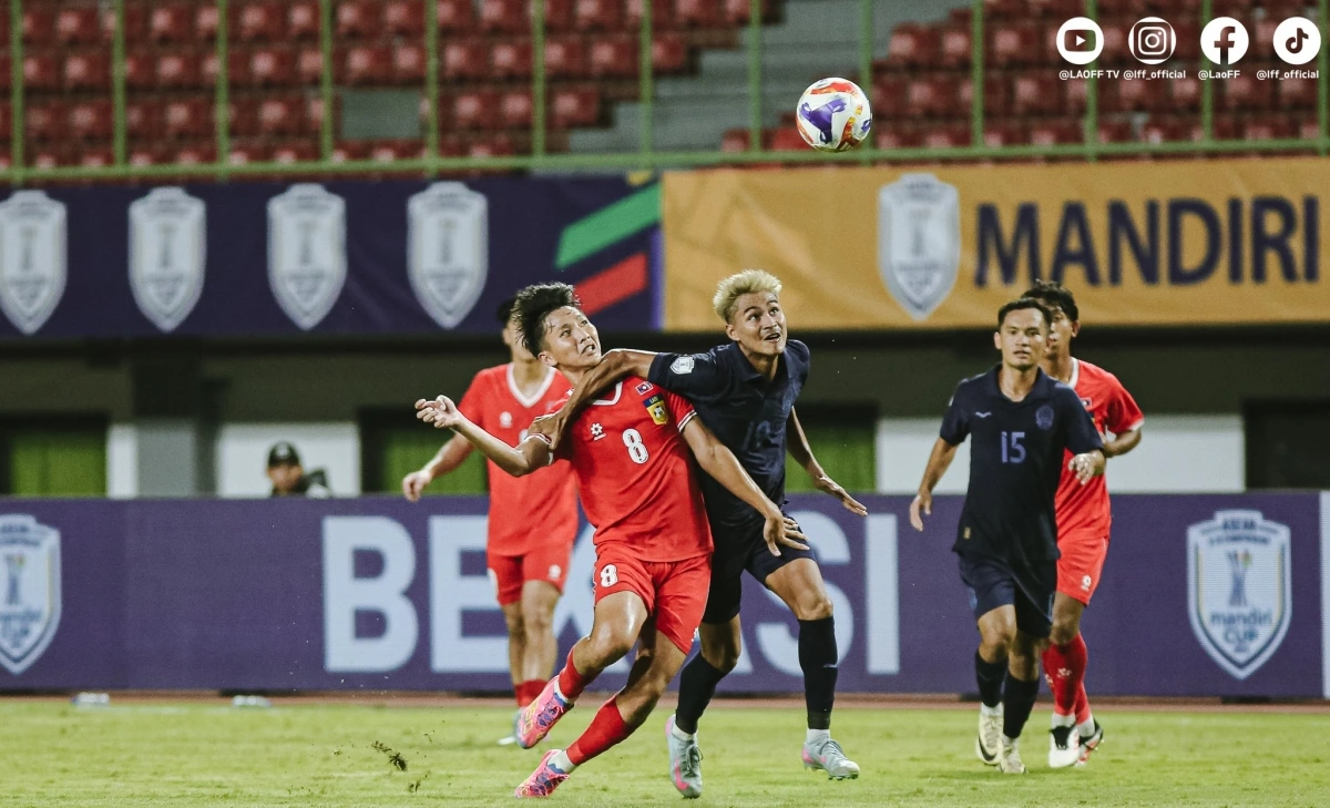 U23 Lào hòa Campuchia ngày ra quân. (Ảnh: LFF). 