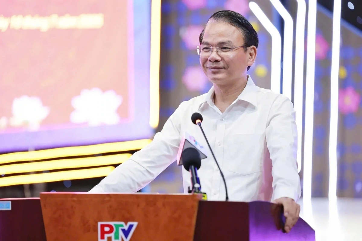 Bí thư Tỉnh ủy Phú Thọ Đặng Xuân Phong phát biểu chỉ đạo tại buổi làm việc với Báo và phát thanh, truyền hình Phú Thọ. Ảnh: QĐ