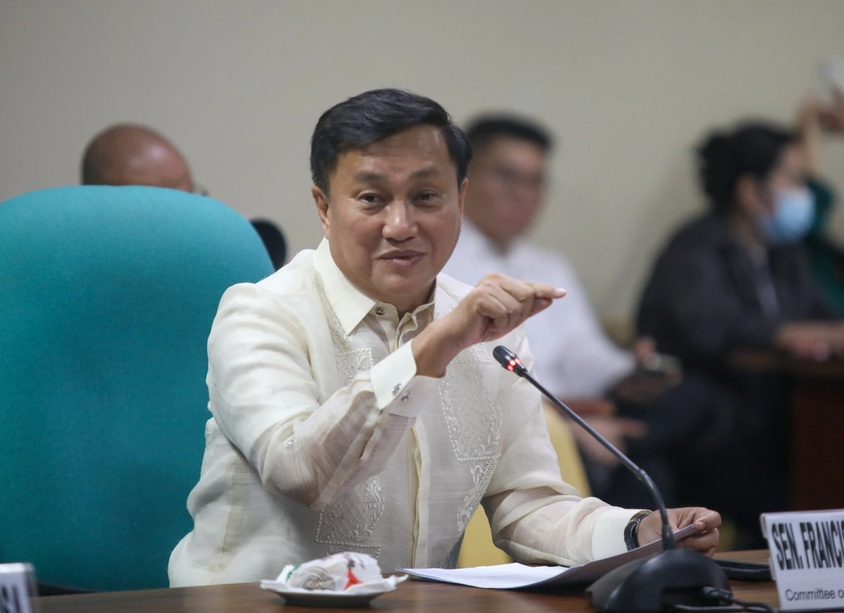 Cựu Thượng nghị sĩ Philippines Francis Tolentino. Ảnh: Inquirer