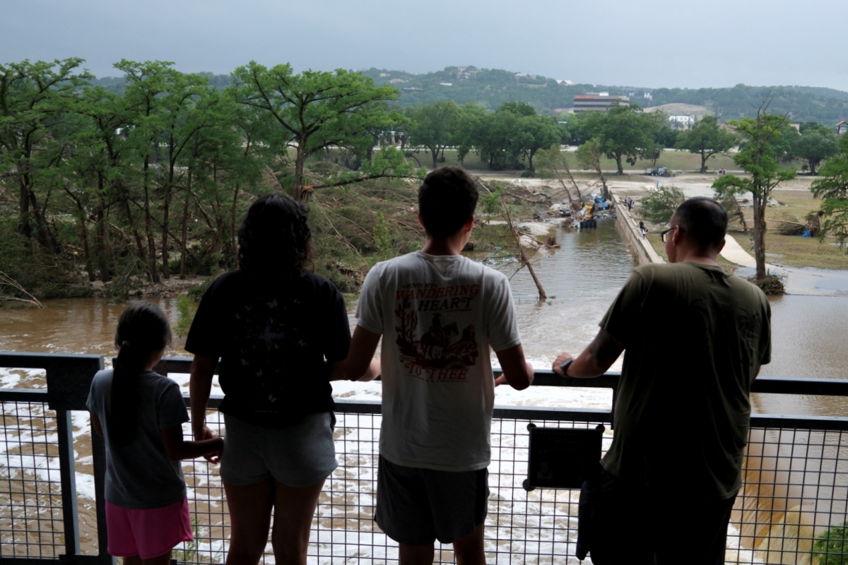 Từ đầu tháng 6, Văn phòng Khí tượng Quốc gia tại Austin đã ghi nhận lượng mưa ở một số khu vực thuộc Hill Country cao hơn từ 200 đến 300% so với mức trung bình cùng kỳ 30 ngày trước đó.