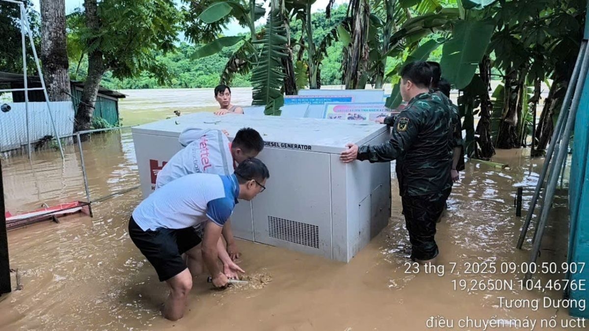 Các lực lượng kỹ thuật Viettel sẵn sàng ứng cứu thông tin