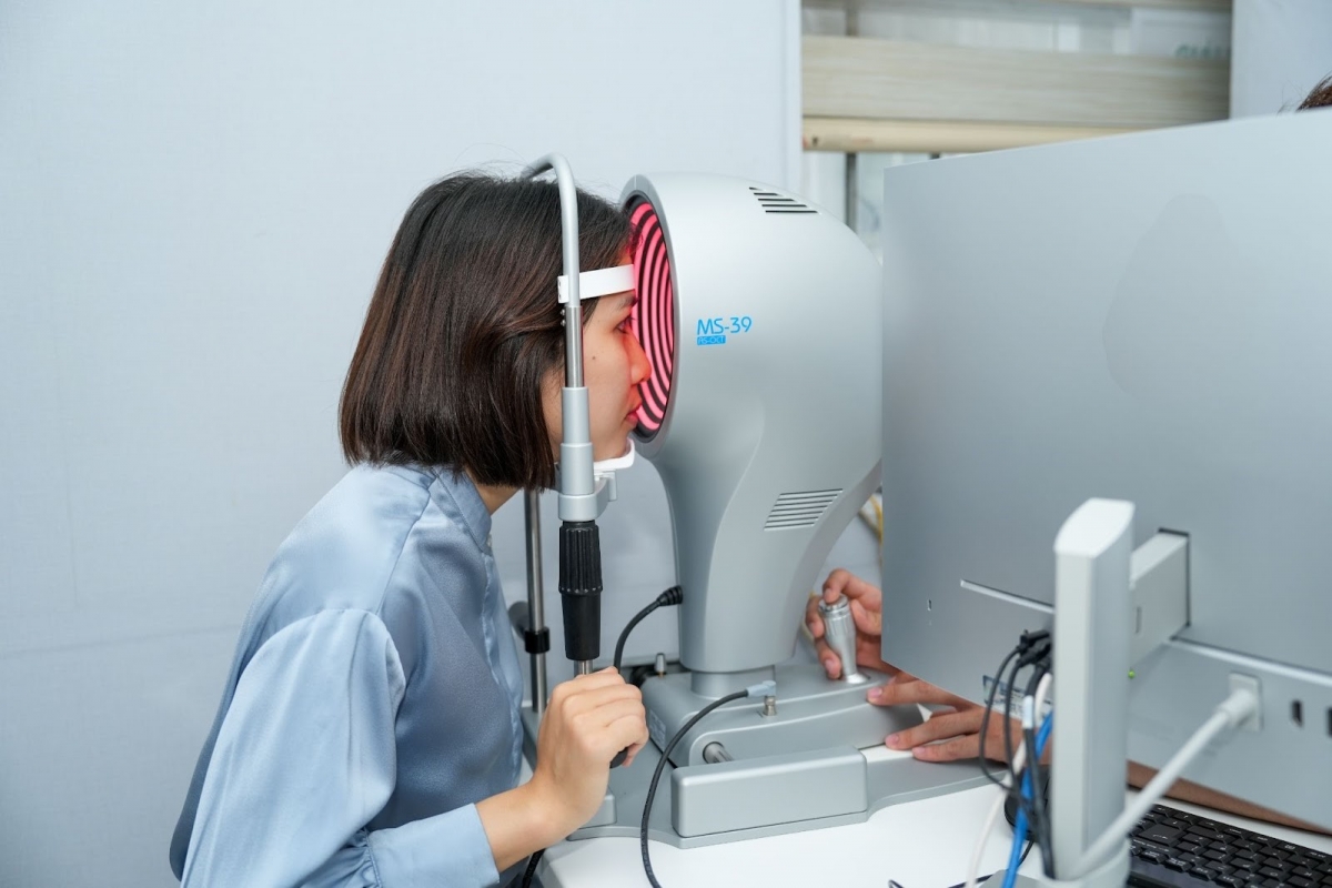 Customize Sight DND – giải pháp cá nhân hóa điều trị tật khúc xạ, ứng dụng AI và hệ thống sinh trắc giác mạc thế hệ mới để thiết kế lộ trình điều trị cho từng đôi mắt