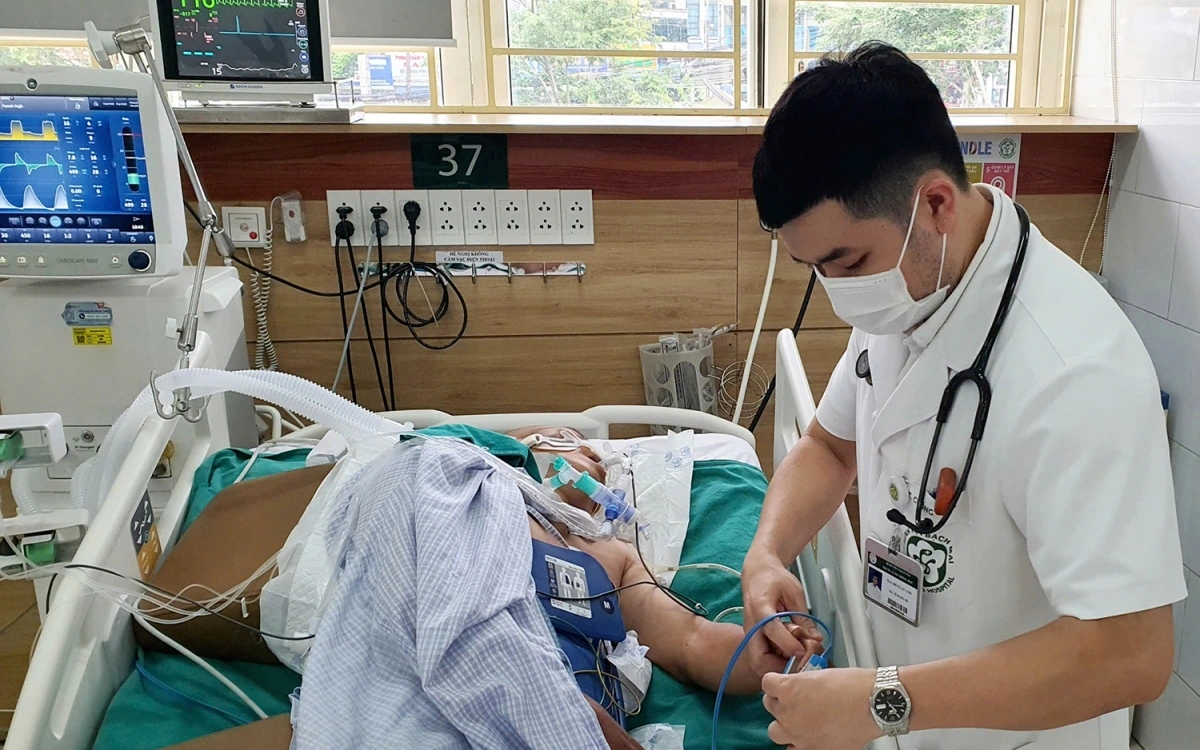 Bệnh nhân được điều trị phương pháp hạ thân nhiệt để bảo vệ não