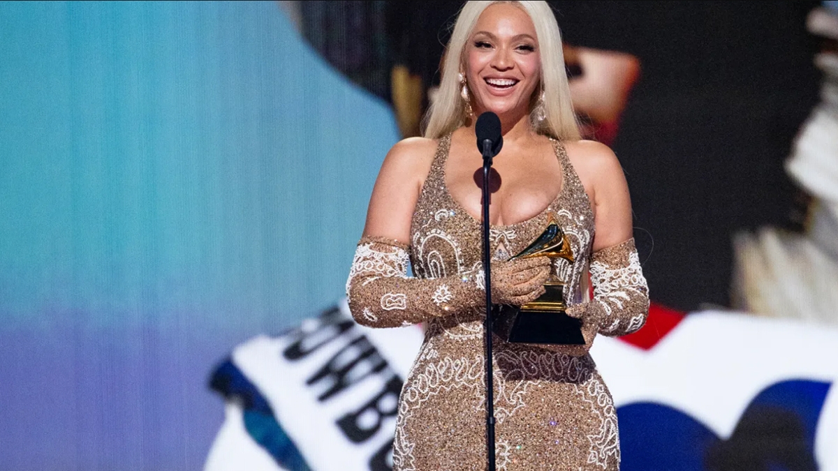 Vụ trộm được cho là xảy ra chưa đầy 2 ngày trước khi Beyonce bắt đầu chuyến lưu diễn 4 đêm tại Sân vận động Mercedes-Benz.