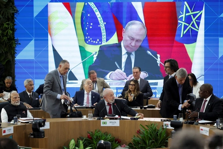 Phiên khai mạc Hội nghị thượng đỉnh BRICS tại Rio de Janeiro. (Ảnh: Reuters)
