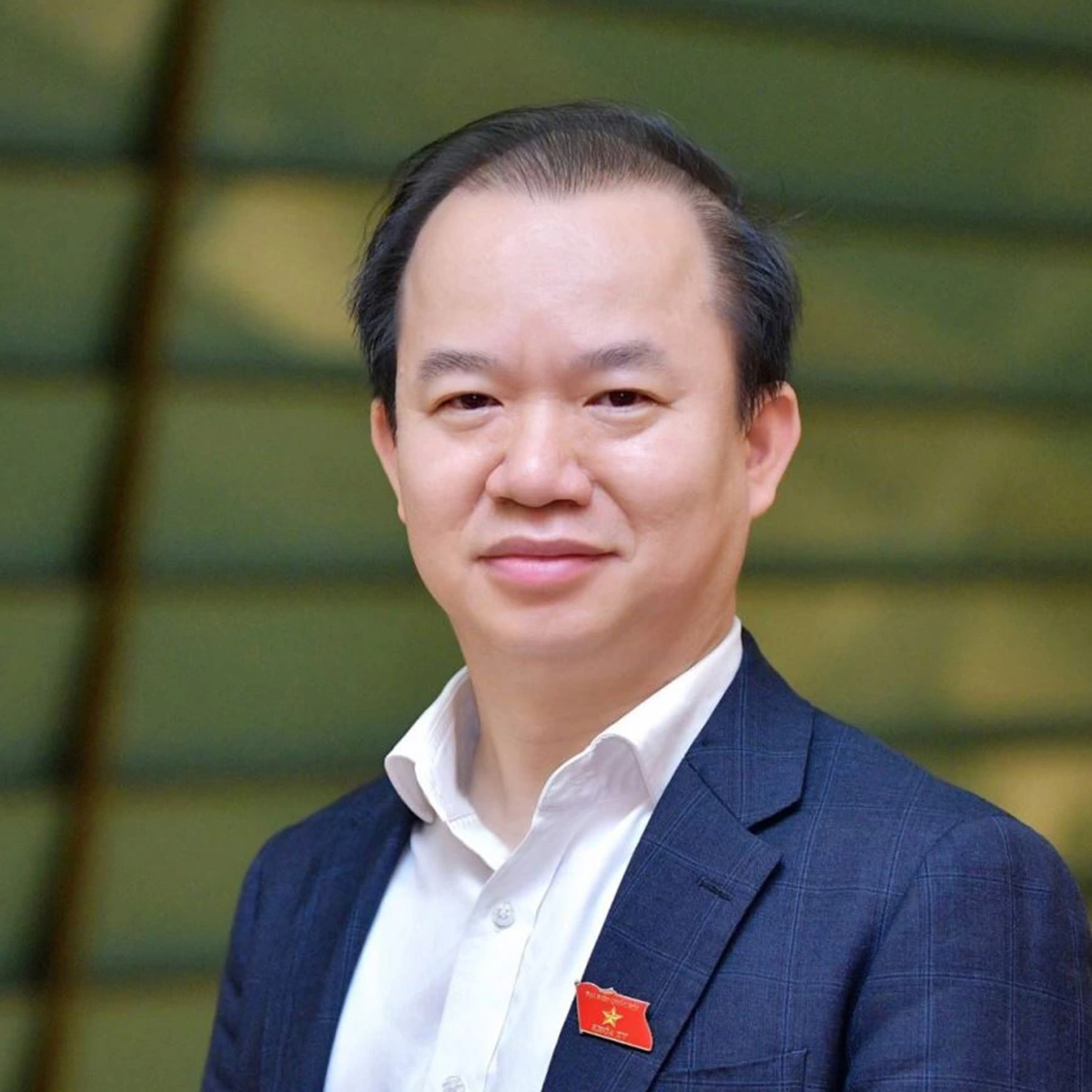 TS Bùi Hoài Sơn.