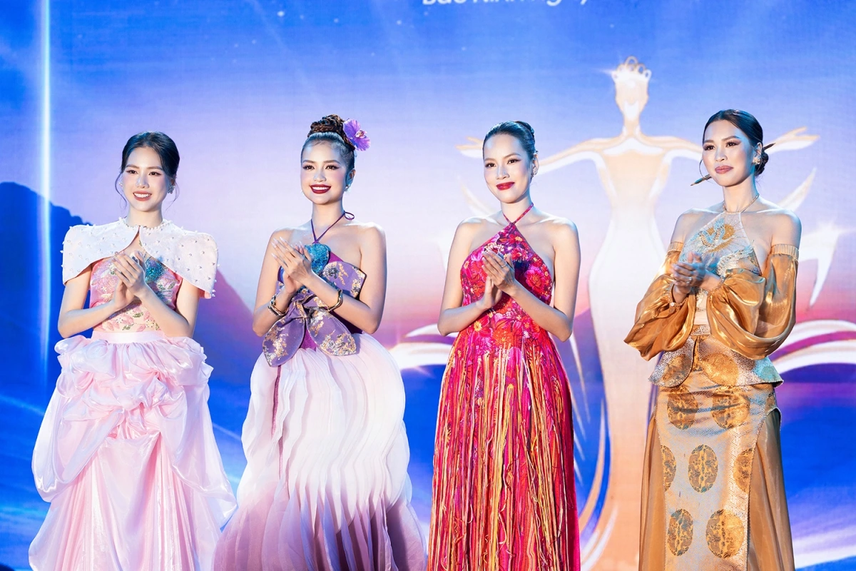Dàn mentor gồm Hoa hậu Bùi Quỳnh Hoa, Hoa hậu Ngọc Châu, Hoa hậu Lê Hoàng Phương, cùng sự dẫn dắt của Host siêu mẫu Hà Anh.