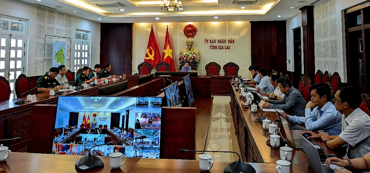Buổi họp của UBND tỉnh Gia Lai với 7 xã biên giới.