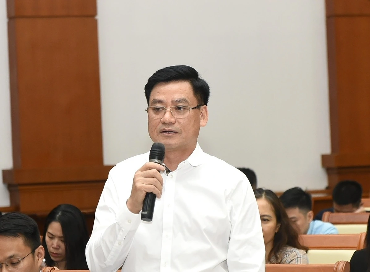 Ông Hoàng Văn Thu, Phó Chủ tịch Uỷ ban Chứng khoán Nhà nước