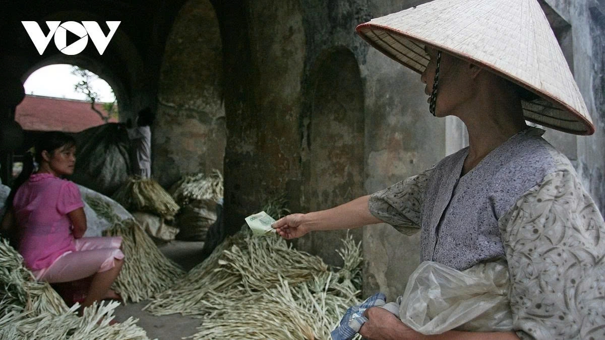 Conical hats cost around VND20,000 to VND70,000 each.