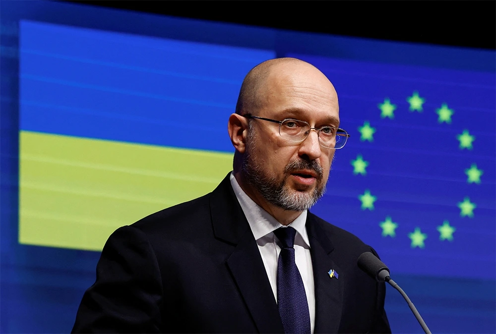 Ông Zelensky đề xuất Thủ tướng đương nhiệm Denys Shmyhal chuyển sang đảm nhiệm chức Bộ trưởng Quốc phòng Ukraine. Ảnh: Reuters
