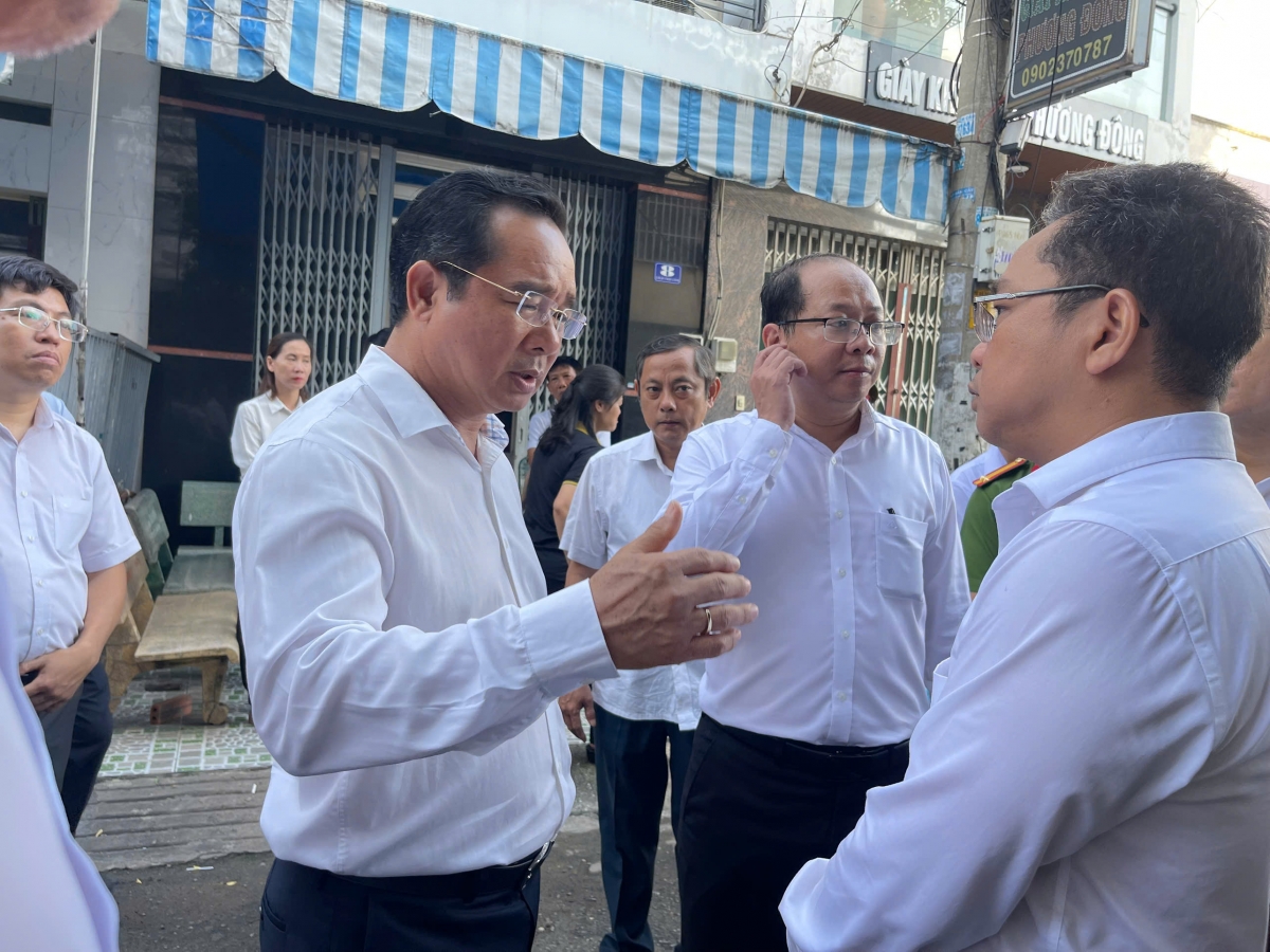 Chủ tịch UBND TP.HCM chỉ đạo các sở, ngành và địa phương khẩn trương triển khai công tác hỗ trợ, khắc phục hậu quả.