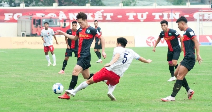 Hoàng Đức, Văn Lâm là những bước chân "mở đường" rút ngắn khoảng cách giữa V-League và giải hạng Nhất Quốc gia (Ảnh: VPF)
